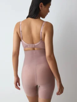 BMU ILLUSION CURVE