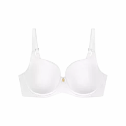 BODY MAKE-UP ESSENTIALS