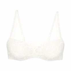 BODY MAKE-UP ILLUSION LACE