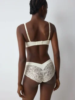 BODY MAKE-UP ILLUSION LACE