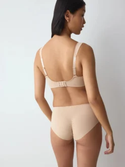 ESSENTIAL MINIMIZER