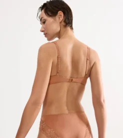 LIGHT PAONETTE