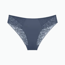PRETTY MODAL