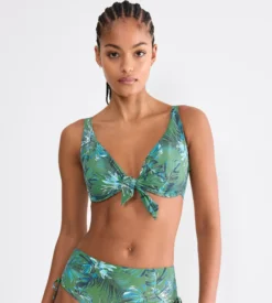 SUMMER ALLURE