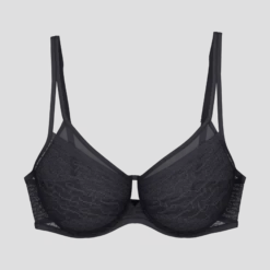 TRIUMPH SIGNATURE SHEER