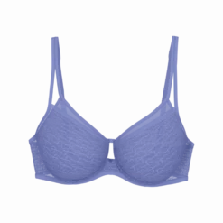 TRIUMPH SIGNATURE SHEER