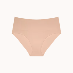 TRIUMPH SOFT SCULPT